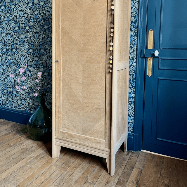Bonnetière armoire années 60